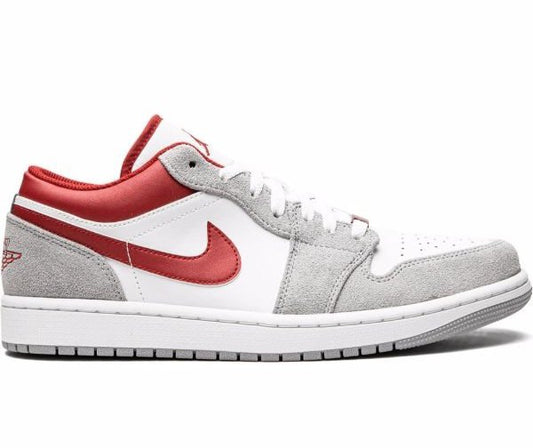 Air Jordan 1 Low SE