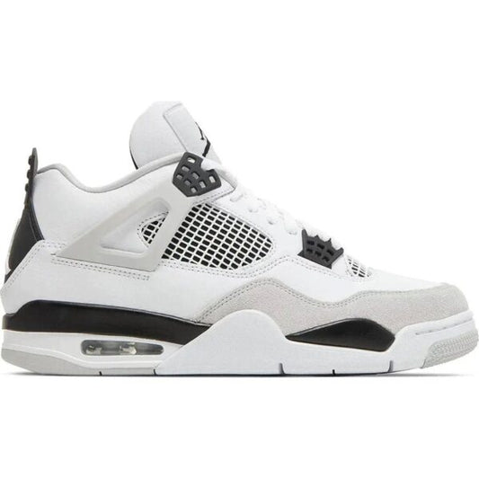 Air jordan 4 Retro “Military Black”
